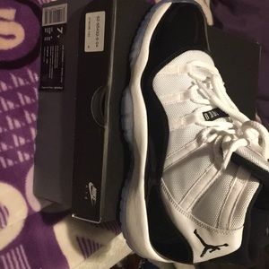 Jordan 11 size 7y